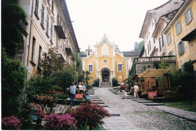 Appartamenti Vacanze E Camere Roccetta Fiorita Pettenasco Exterior foto