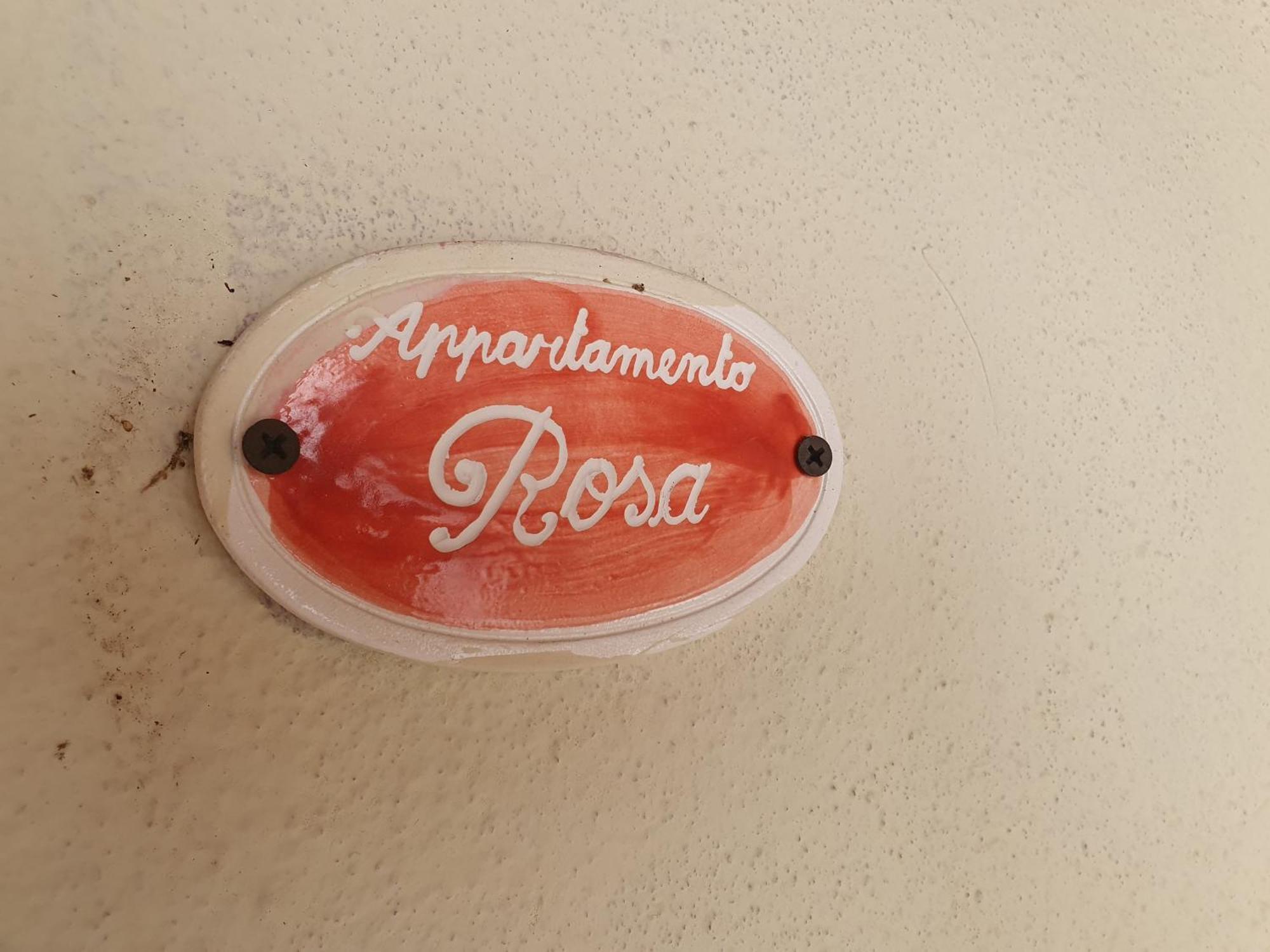 Appartamenti Vacanze E Camere Roccetta Fiorita Pettenasco Zimmer foto